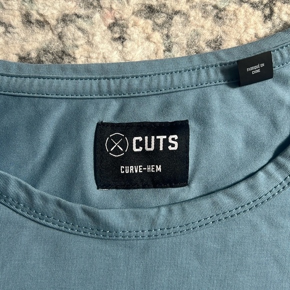 Men’s Cuts Long Sleeve Top - Picture 4 of 10